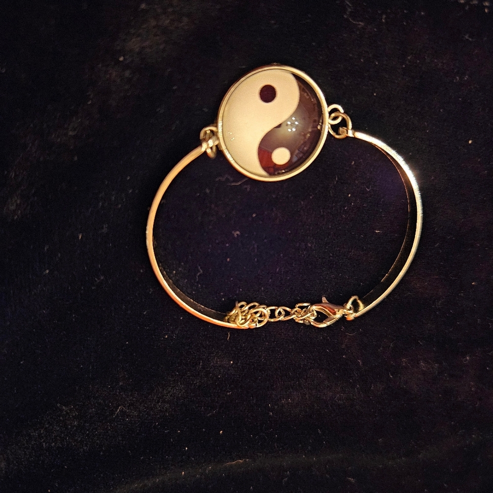 YING YANG BRACELET